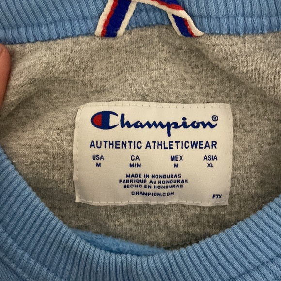 Champion mens crewneck sweater size M - Picture 2 of 2